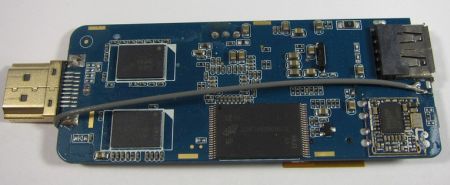 UG802_inside_nowrmk